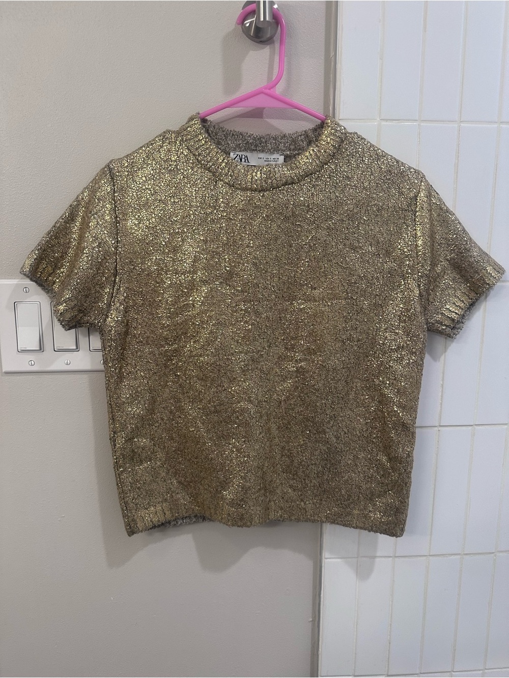 Zara Gold Top Size Small